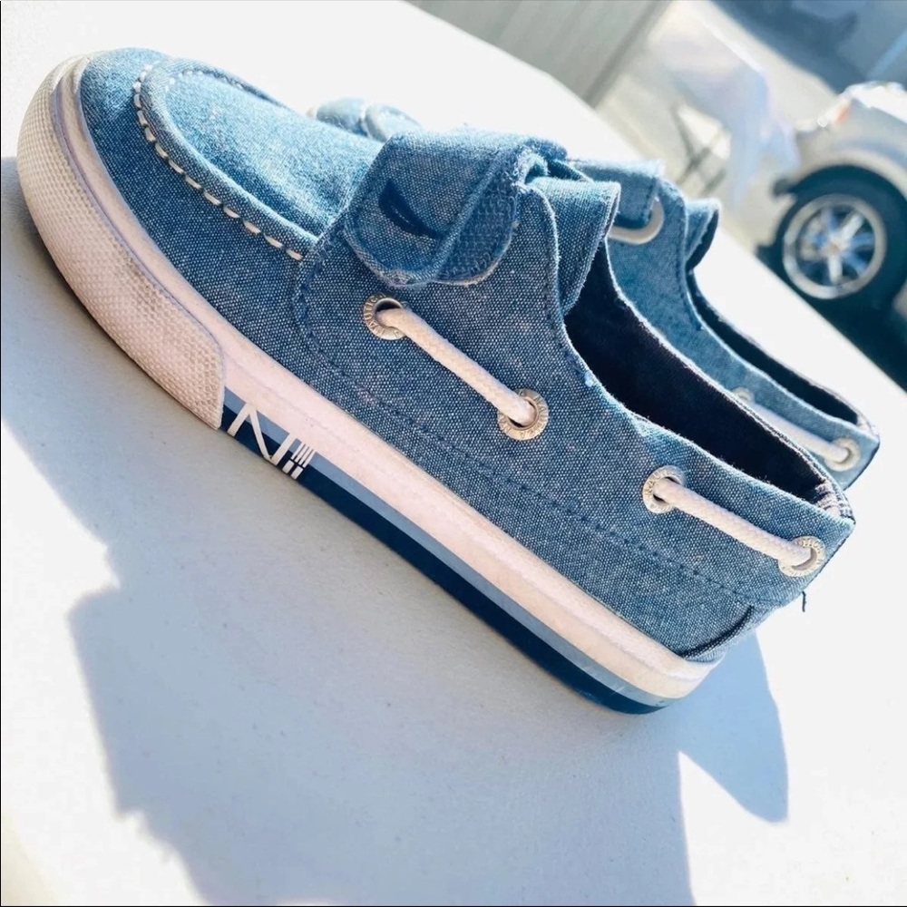 Kids Nautica shoes